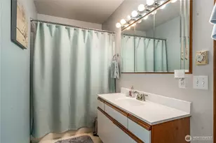 621 E Herron Blvd NW, Herron Island, WA 98349 - Photo 13