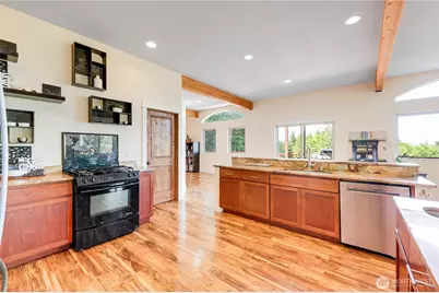 83 Octopus Court, Quilcene, WA 98376 - Photo 13