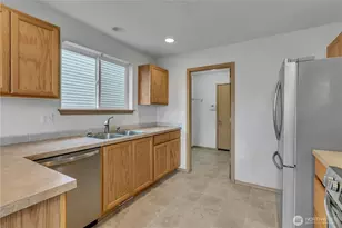 10401 197th St Ct E, Graham, WA 98338 - Photo 13