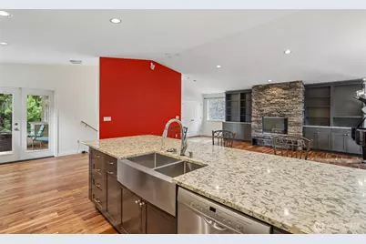 11633 NE 92nd Street, Kirkland, WA 98033 - Photo 25
