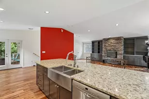 11633 NE 92nd St, Kirkland, WA 98033 - Photo 25