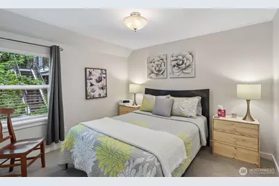 11633 NE 92nd Street, Kirkland, WA 98033 - Photo 11