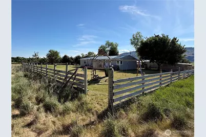64 N Cordell Road, Oroville, WA 98844 - Photo 17