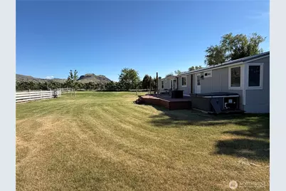 64 N Cordell Road, Oroville, WA 98844 - Photo 5