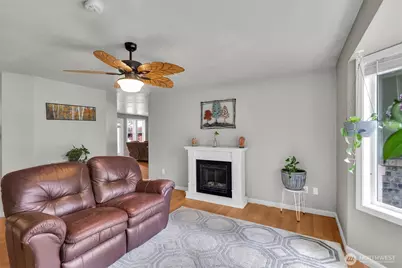 20116 53rd Avenue Ct E, Spanaway, WA 98387 - Photo 3