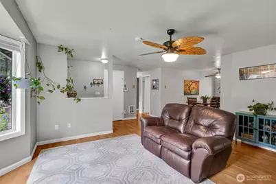 20116 53rd Avenue Ct E, Spanaway, WA 98387 - Photo 5