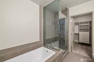 10610 NE 9th Pl, Bellevue, WA 98004 - Photo 23