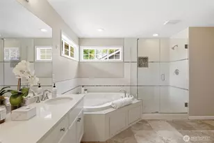 24923 NE 3rd Pl, Sammamish, WA 98074 - Photo 17