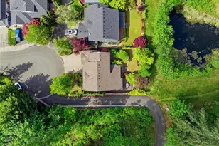 24923 NE 3rd Pl, Sammamish, WA 98074 - Photo 35