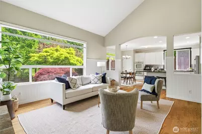 24923 NE 3rd Place, Sammamish, WA 98074 - Photo 7