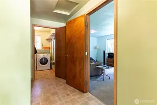 31605 Rivershore Ln, Granite Falls, WA 98252 - Photo 17