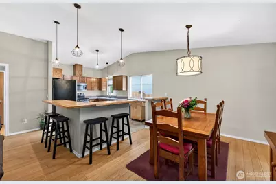 10702 211th Avenue Ct E, Bonney Lake, WA 98391 - Photo 7
