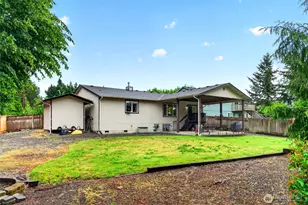 10702 211th Ave Ct E, Bonney Lake, WA 98391 - Photo 23