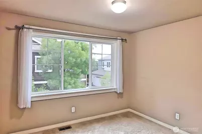 12265 168th Court NE, Redmond, WA 98052 - Photo 9
