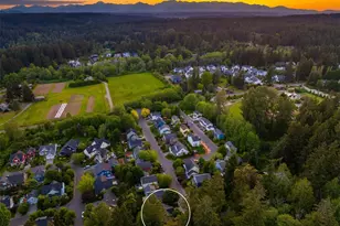 705 Moji Ln NW, Bainbridge Island, WA 98110 - Photo 37