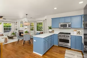 705 Moji Ln NW, Bainbridge Island, WA 98110 - Photo 15