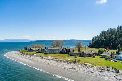 301 Snakelum Point Road, Coupeville, WA 98239 - Photo 11