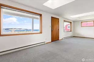 301 Snakelum Point Rd, Coupeville, WA 98239 - Photo 27