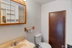 42323 22nd Ave E, Eatonville, WA 98328 - Photo 35