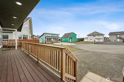 982 Sand Dollar Court SW, Ocean Shores, WA 98569 - Photo 21