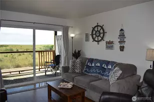 304 14th Street NW, Long Beach, WA 98631 - Photo 3
