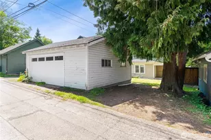 1152 Ellis St, Bellingham, WA 98225 - Photo 27