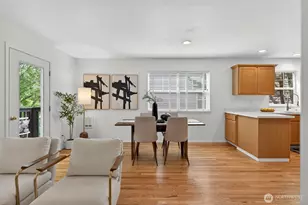 9257 Interlake Ave N, Seattle, WA 98103 - Photo 5