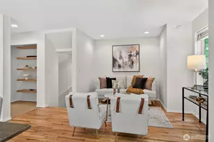 9257 Interlake Ave N, Seattle, WA 98103 - Photo 3