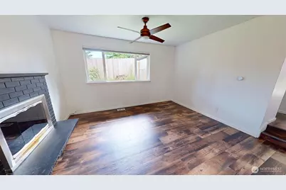 6011 185th Street SW, Lynnwood, WA 98037 - Photo 15