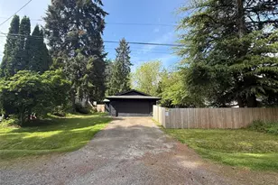 6011 185th St SW, Lynnwood, WA 98037 - Photo 3