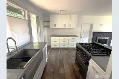 6011 185th Street SW, Lynnwood, WA 98037 - Photo 13