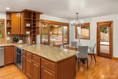 4651 171st Avenue SE, Bellevue, WA 98006 - Photo 11