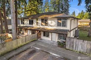 18332 Hurst Rd, Lynnwood, WA 98037 - Photo 1