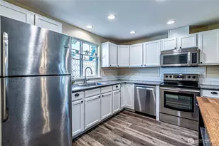 2706 9th St SE, Puyallup, WA 98374 - Photo 9