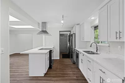 2157 N 122nd Street, Seattle, WA 98133 - Photo 15