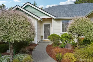 1043 Potlatch Dr, Fox Island, WA 98333 - Photo 3