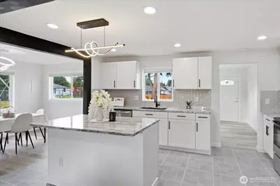 7408 Olympic Drive, Everett, WA 98203 - Photo 9
