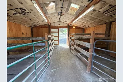 32765 Rays Place N, Davenport, WA 99122 - Photo 27