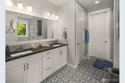 13041 56th Avenue S, Tukwila, WA 98178 - Photo 21