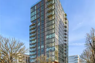10232 NE 10th St, Bellevue, WA 98004 - Photo 39