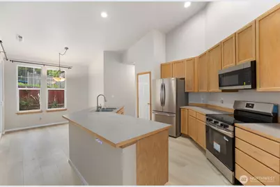 2727 151st Place SW, Lynnwood, WA 98087 - Photo 5