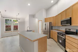 2727 151st Pl SW, Lynnwood, WA 98087 - Photo 5