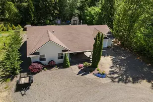 101 N Fairway Dr E, Hoodsport, WA 98548 - Photo 25