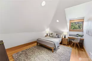 20015 NE 50th St, Redmond, WA 98053 - Photo 33