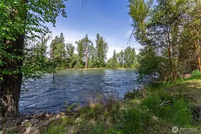 104 Center St, Winthrop, WA 98862 - Photo 3
