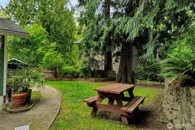 1081 Cedar Hills Avenue, Bellingham, WA 98229 - Photo 33