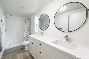 7701 Hardeson Rd, Everett, WA 98203 - Photo 13