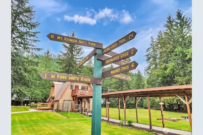 17117 Riverview E, Enumclaw, WA 98022 - Photo 31