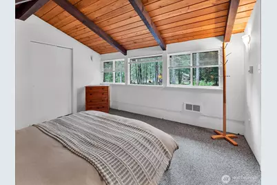 17117 Riverview E, Enumclaw, WA 98022 - Photo 15