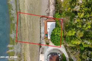 1085 Rockaway Ln, Camano Island, WA 98282 - Photo 21